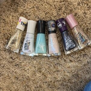 Sally Hansen Insta-Dri Nail Polish Set